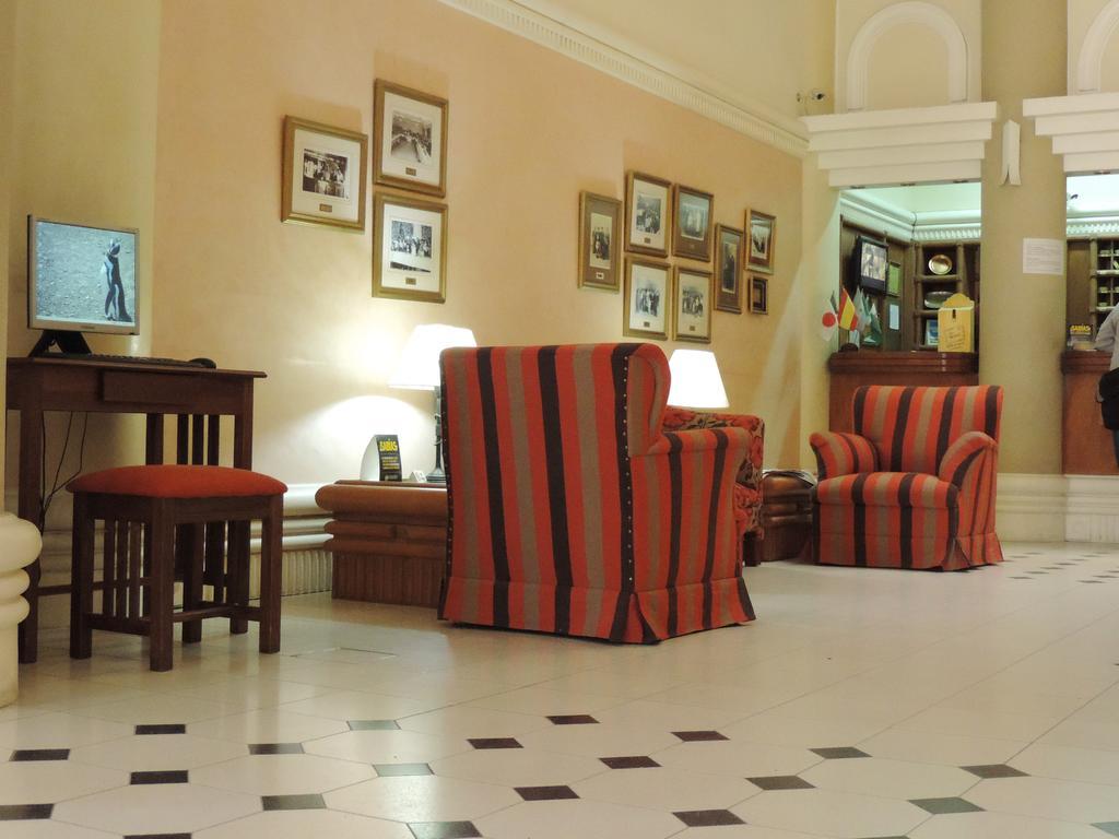 Hotel Galicia Трелью Экстерьер фото